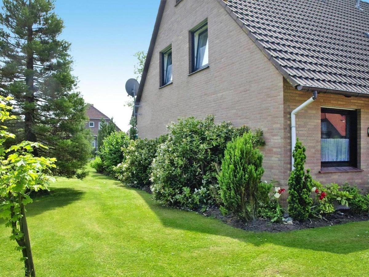 Ferienhaus Mit Grossem Garten In Neßmersiel Екстериор снимка
